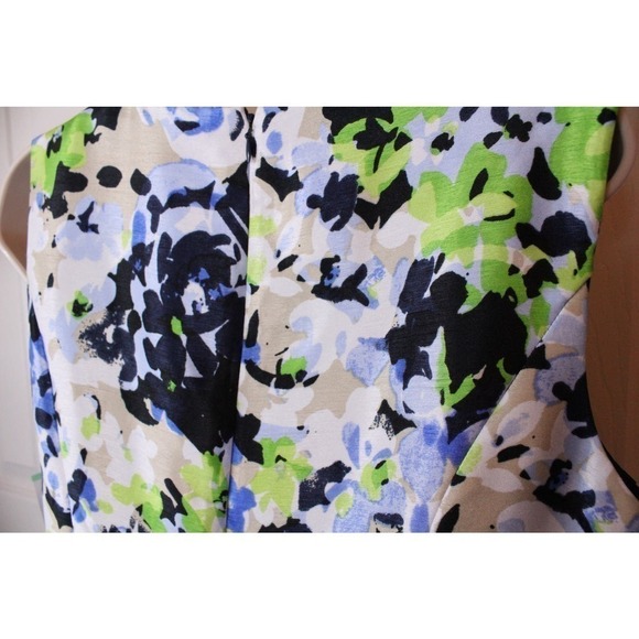 Floral V-neck Dress by Evan Picone White, Periwinkle, Blue, and Green Size 8 - Picture 8 of 15